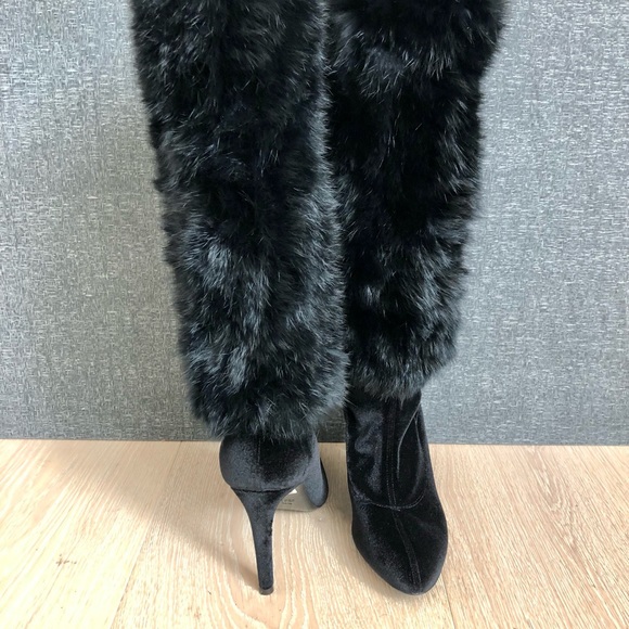 New w/Tags Giuseppe Zanotti Brand New 6 1/2 Black Fur and Velvet Heeled Boots - Picture 7 of 14